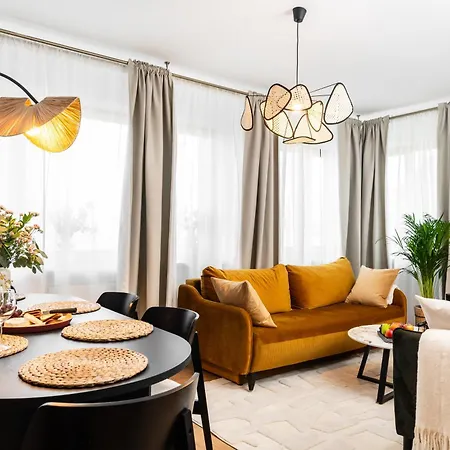 Lovely By The Vistula River Wawel Castle View Swimming Pool Sauna Gym Parking 公寓 克拉科夫