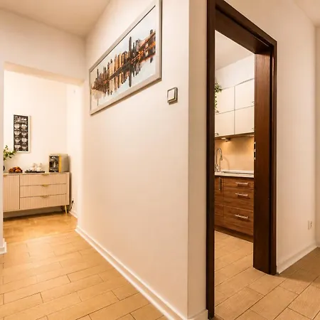 Lovely Apartment By The Vistula River Ac Wifi Swimming Pool Sauna Gym Parking Krakow