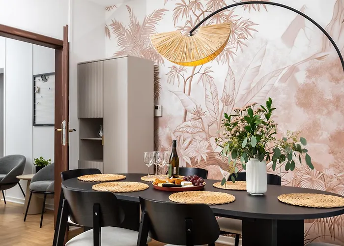 Lovely By The Vistula River Wawel Castle View Swimming Pool Sauna Gym Parking 克拉科夫