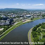 Апартаменты Lovely By The Vistula River Wawel Castle View Swimming Pool Sauna Gym Parking